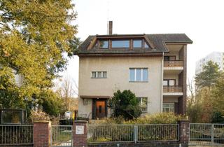 Haus kaufen in Wedellstraße 19, 12247 Lankwitz, *Provisionsfrei* Mehrgenerationenhaus mit großem Garten
