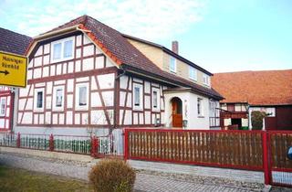 Bauernhaus kaufen in 98630 Römhild, Römhild - Dreiseithof, Bauernhaus, Fachwerkhaus mit großem Grundstück
