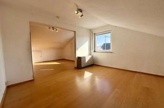 Wohnung kaufen in Goethestraße 19, 74372 Sersheim, Dachgeschossjuwel mit Potenzial: Sanierungsbedürftige Wohnung für Selbstnutzer oder Kapitalanleger
