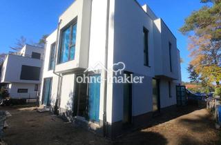 Doppelhaushälfte kaufen in Odernheimer Str. 94A, 12559 Berlin, Wohnen, wo andere Urlaub machen – Ihr Luxusdomizil in Berlin am Müggelsee!