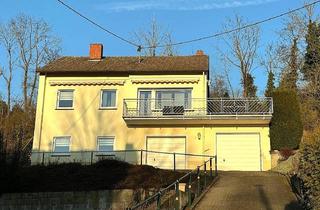 Einfamilienhaus kaufen in Ochtendunger Straße 35, 56642 Kruft, EFH mit Garten, Terrasse und Garage - Beste Aussicht über die Voreifel-