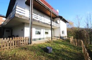 Einfamilienhaus kaufen in Am Dorfweiher 23, 53783 Eitorf, MFH mit drei Wohnungen, Garten, Balkonen und Garage in Eitorf