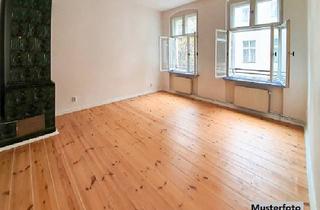 Wohnung kaufen in .-März-Straße, 99867 Gotha, 4-Zimmer-Wohnung + provisionsfrei +