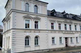 Anlageobjekt in 08258 Markneukirchen, 7 % Rendite! - Wohn- & Geschäftshaus im Luftkurort Marktneukirchen - 7 Wohneinheiten, 1 Gewerbeeinheit - Denkmalschutz