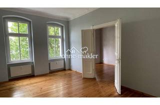Wohnung kaufen in Hufelandstraße, 10407 Berlin, Charmante Altbauwohnung mit Balkon und Aufzug Hufelandstraße Prenzlauer Berg