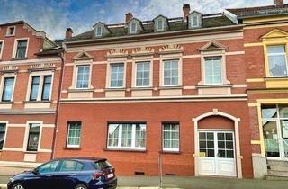 Reihenhaus kaufen in 08233 Treuen, Ein-/Zweifamilienhaus mit Garten !