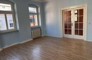 Gewerbeimmobilie mieten in Plauensche Straße, 08209 Auerbach, Büro- / Praxisräume in zentraler Lage mit Pkw-Stellplatz