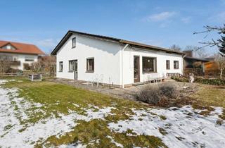 Einfamilienhaus kaufen in Schultheiß-Bär-Straße, 88453 Erolzheim, Einfamilienhaus auf großem Grundstück in Erolzheim