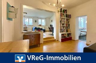 Wohnung kaufen in Brookdeich 264, 21029 Hamburg, Hausgefühle - Eigentumswohnung in einem Zweifamilienhaus mit großem Gartenanteil