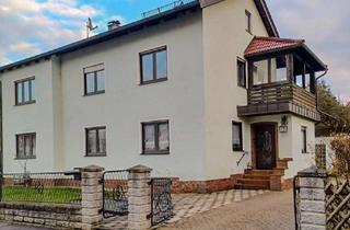 Haus kaufen in Bahnhofstr. 11, 93158 Teublitz, Großzügiges Zweifamilienhaus im Herzen von Teublitz