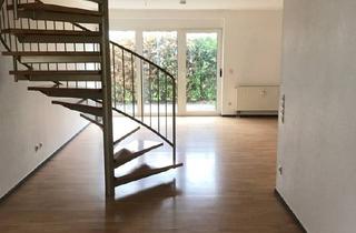Wohnung mieten in Am Krenzelsberg 99, 66115 Saarbrücken, Renovierte 3-ZKB Maisonette-Wohnung mit Terrasse + Stellplatz