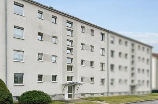 Wohnung kaufen in Am Hang 11, 01589 Riesa, Unrenovierte 3-Zimmer-Wohnung mit Balkon in Riesa