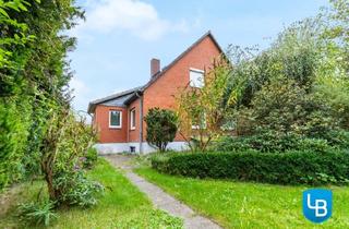Haus kaufen in Am Wohld 21a, 24244 Felm, Tür auf, Herz rein! - Verwunschenes Zweifamilienhaus in Felm