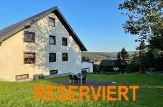 Wohnung kaufen in 54611 Hallschlag, **Ihr neues Zuhause mit Weitblick – Charmante Eigentumswohnung mit Balkon in der Eifel!**