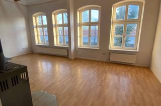 Wohnung kaufen in Nordwollestr. 21, 27749 Schafkoven/Donneresch, Handwerker aufgepasst! 3 Zi.-Whg. mit Balkon, Gallerie und Kamin im historischen Haus