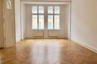 Wohnung kaufen in Marienstraße 18, 10117 Mitte, Repräsentativer Altbau an den Ministerien – bezugsfrei, denkmalgeschützt, zentral
