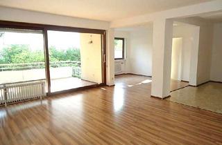Wohnung kaufen in 69221 Dossenheim, Provisionsfrei!!! 4-Zimmer-Hochparterre-Wohnung mit schönem West-Balkon und EBK in Dossenheim