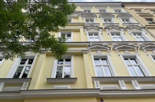 Wohnung kaufen in Friedrichsberger Straße, 10243 Friedrichshain, Provisionsfrei! Helle, perfekt geschnittene Altbauwohnung in zentraler City-Lage