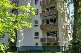 Wohnung kaufen in 63457 Hanau, Zentral gelegene, gepflegte 3-Zimmer Eigentumswohnung mit Balkon & Klimaanlage in Hanau Großauheim