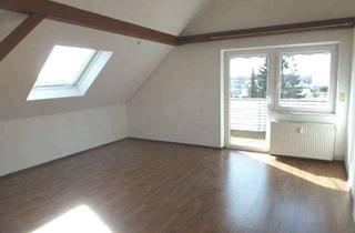 Wohnung kaufen in 89278 Nersingen, Interessante 3-Zi-DG-Whg., großer Balkon, EBK, 2 Außenstellplätze, in kleiner Wohneinheit