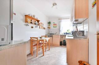 Wohnung kaufen in 96487 Dörfles-Esbach, Perfekte Kapitalanlage: Vermietete 2-Zimmerwohnung in sehr gutem Zustand