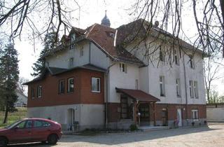Wohnung mieten in Am Weidendamm, 16259 Bad Freienwalde (Oder), Attraktive Villenwohnung
