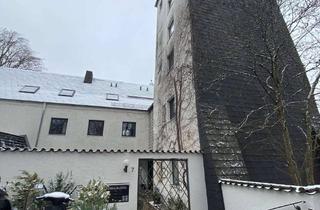 Wohnung mieten in Riemerschmidstraße, 82319 Starnberg, Charmante 3-Zimmer-Dachgeschosswohnung im historischen Mühlbergschlössl Starnberg