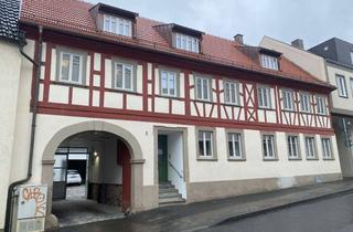 Wohnung mieten in Tränkberg, 97437 Haßfurt, Charmante 2-Zimmer-Dachgeschosswohnung im historischen Gebäude