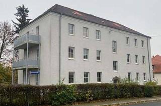 Wohnung mieten in Böhmertstraße 10, 04741 Roßwein, 4 Zimmer, offene Küche und 2 Bäder - 2.OG links - frei ab Juno 2025