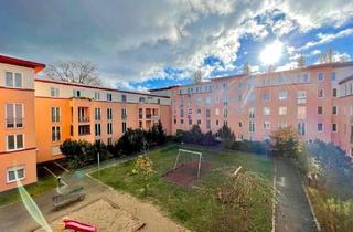 Sozialwohnungen mieten in Salvador-Allende-Str. 76 G, 12559 Köpenick (Köpenick), WBS mit besonderem Wohnbedarf - 2-Zimmer Wohnung mit Balkon für Renovierungsfreudige!