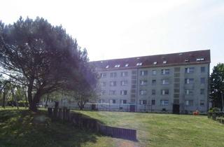 Wohnung mieten in Fontanestraße 19, 14715 Nennhausen, Schöne 3-Raum Dachgeschosswohnung