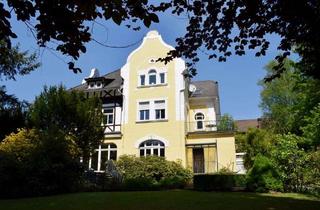 Villa kaufen in 57223 Kreuztal, Historische Villa mit Parkanlage