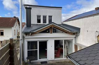 Einfamilienhaus kaufen in 55270 Schwabenheim, Großzügig erweitertes Einfamilienhaus