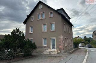 Mehrfamilienhaus kaufen in 09221 Neukirchen, Charmantes Mehrfamilienhaus mit großem Potenzial & guter Sanierungsbasis in Neukirchen bei Chemnitz