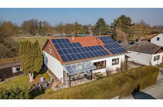 Einfamilienhaus kaufen in 85077 Manching, KENSINGTON - Exklusiv - Modernisiertes Einfamilienhaus mit großzügigen Garten, direkt am SEE!