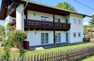 Haus kaufen in 94234 Viechtach, Charmantes Zweifamilienhaus in ruhiger Ortsrandlage von Viechtach