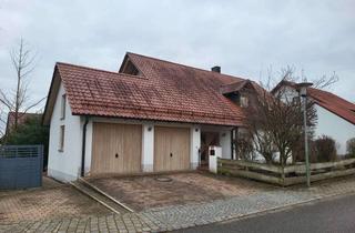 Einfamilienhaus kaufen in 84061 Ergoldsbach, Großzügiges Einfamilienhaus mit Doppelgarage