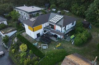 Villa kaufen in 56457 Westerburg, Villa mit traumhaften Blick, über 300qm Wohn-Nutzflächen, 50qm Schwimmhalle, 3 Terrassen, Sauna.