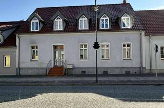 Mehrfamilienhaus kaufen in 15306 Seelow, Kapitalanlage: Mehrfamilienhaus mit Charme!