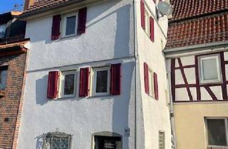 Haus kaufen in Am Bach, 71034 Böblingen, Reihenmittelhaus in Böblingen-Dagersheim, Innerortslage