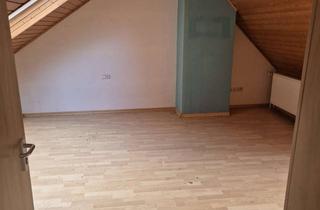 Reihenhaus kaufen in Bildstr., 97903 Collenberg, Geräumiges, günstiges 4-Raum-Reihenhaus in Collenberg