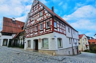 Haus kaufen in 72818 Trochtelfingen, Historisches Fachwerkhaus mit Charme und vielseitigen Möglichkeiten