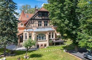 Villa kaufen in 16798 Fürstenberg/Havel, Mehrgenerationswohnen auf Wassergrundstück in Denkmalvilla