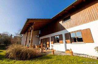 Einfamilienhaus kaufen in 84184 Tiefenbach, RE/MAX - Großzügiges Einfamilienhaus mit spanischem Flair!