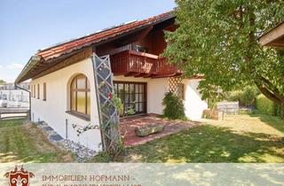 Haus kaufen in 94424 Arnstorf, !! Charmantes und großes Ein/Zweifamilienhaus mit PV-Anlage, Solar und Einbauküche !!