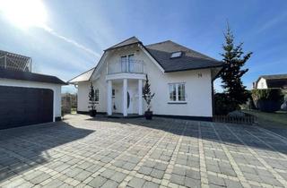 Villa kaufen in 16761 Hennigsdorf, Exklusive Villa mit Sauna, 2 Garagen, Pool ca. 10 Min. von Berlin am Nieder Neuendorfer See!