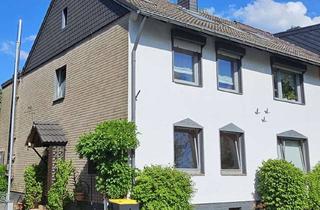 Mehrfamilienhaus kaufen in 41468 Neuss, Von privat: Mehrfamilienhaus in top Lage von Neuss-Gnadental