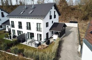 Doppelhaushälfte kaufen in 85368 Wang, Schöne und neuwertige 6-Raum-Doppelhaushälfte mit gehobener Innenausstattung in Wang