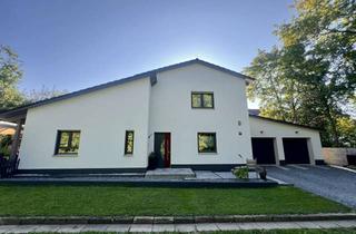 Einfamilienhaus kaufen in Regensburgerstraße 13a, 93087 Alteglofsheim, Modernes, energieeffizientes Einfamilienhaus mit Doppelgarage und schönem Garten