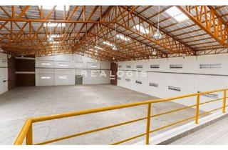 Gewerbeimmobilie kaufen in 72379 Hechingen, Hochwertige Multi-Tenant Kaufliegenschaft verfügbar!